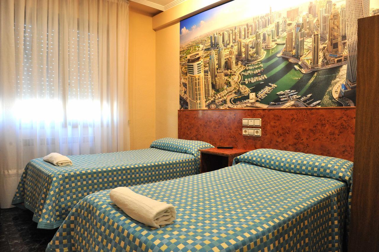 Hostal Venecia Azagra Exterior photo